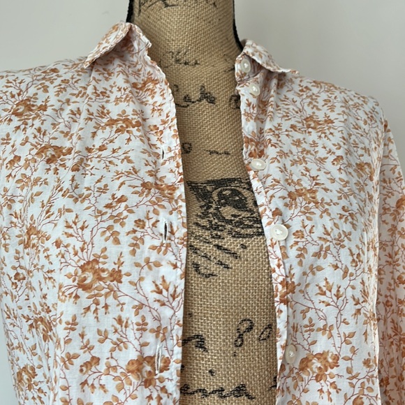 NWOT uniqlo collared button down long sleeve blouse floral print - Picture 8 of 8